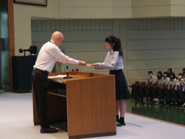 R0824_1.JPG